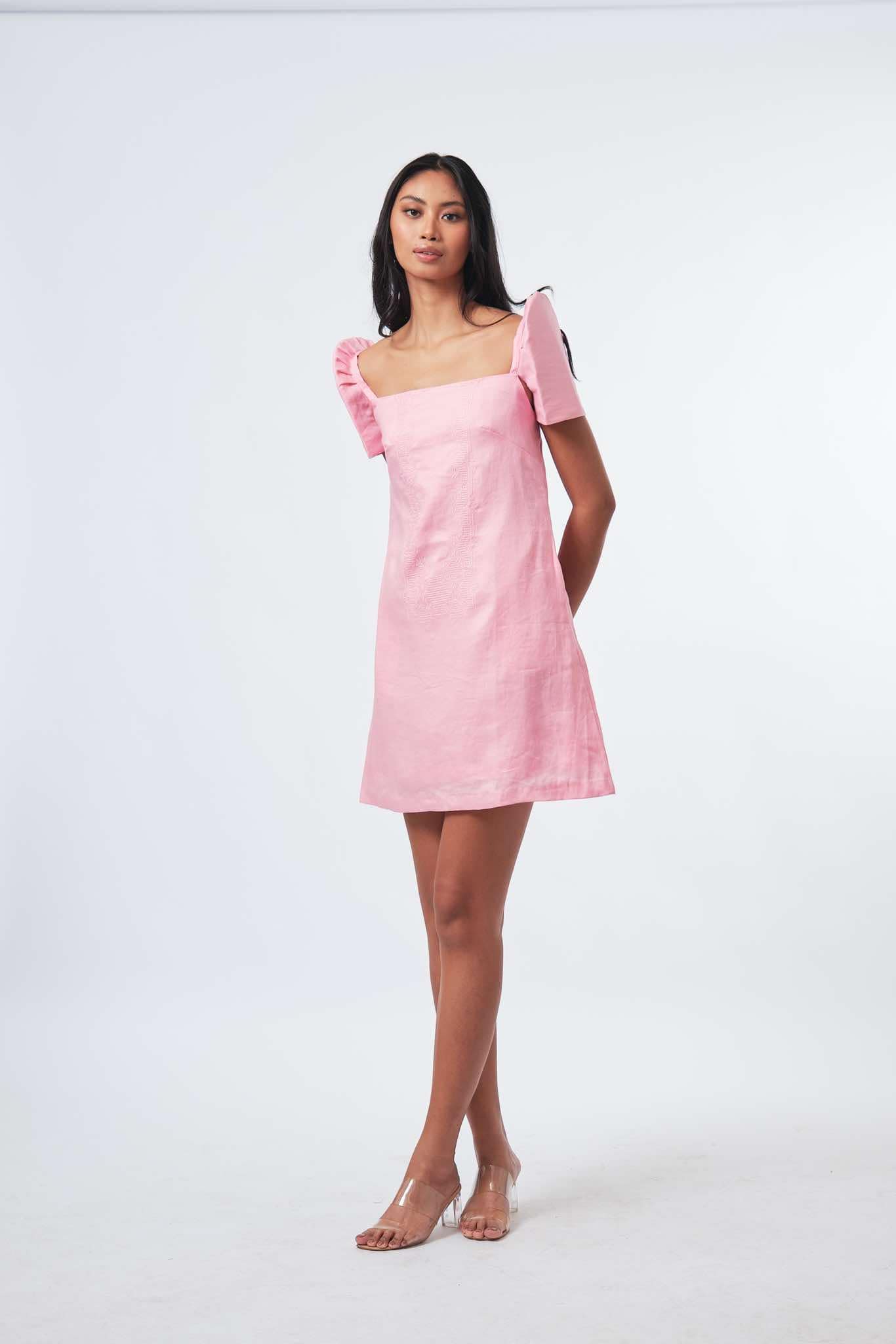 HW24112823 Linen Barong Dress w embroidery and callado in Filipiñana